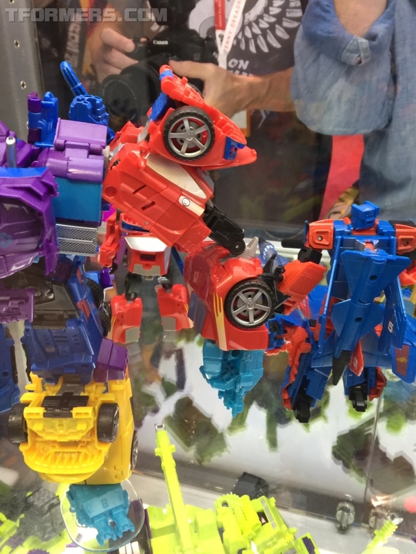 SDCC 2015 G2 Menasor, Victorion,  RID And More Transformers Day 2 Booth Images  (20 of 44)